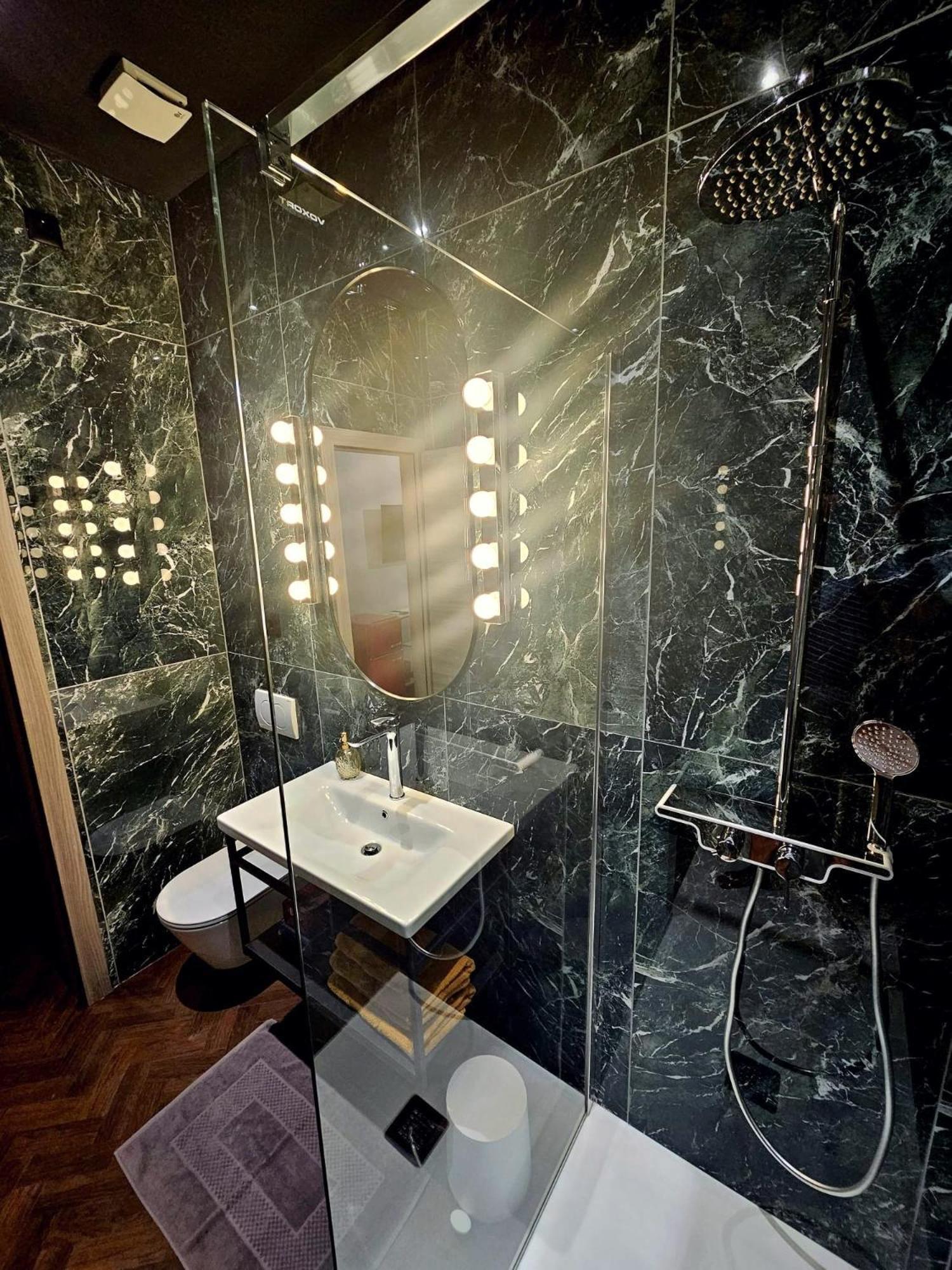 Booza 69 Luxury Rooms Split Exterior photo